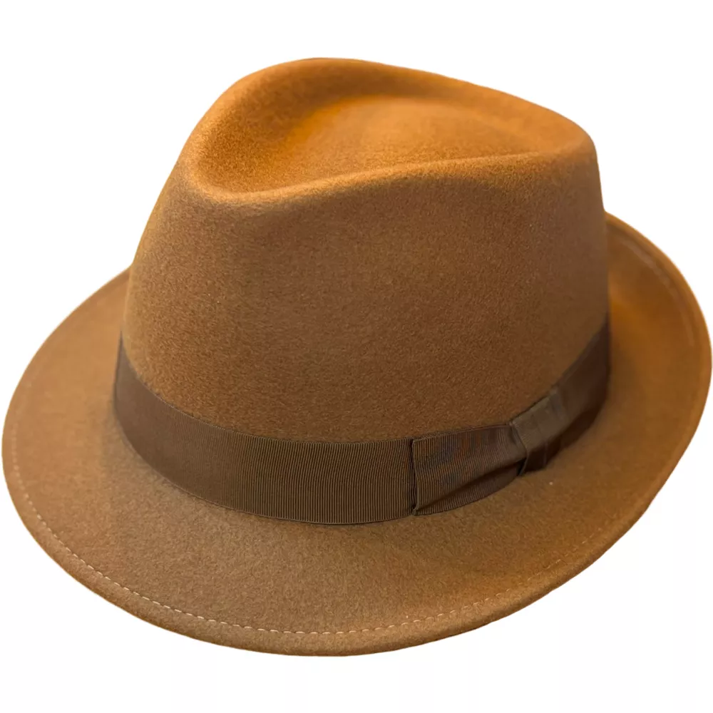 trilby laine risa