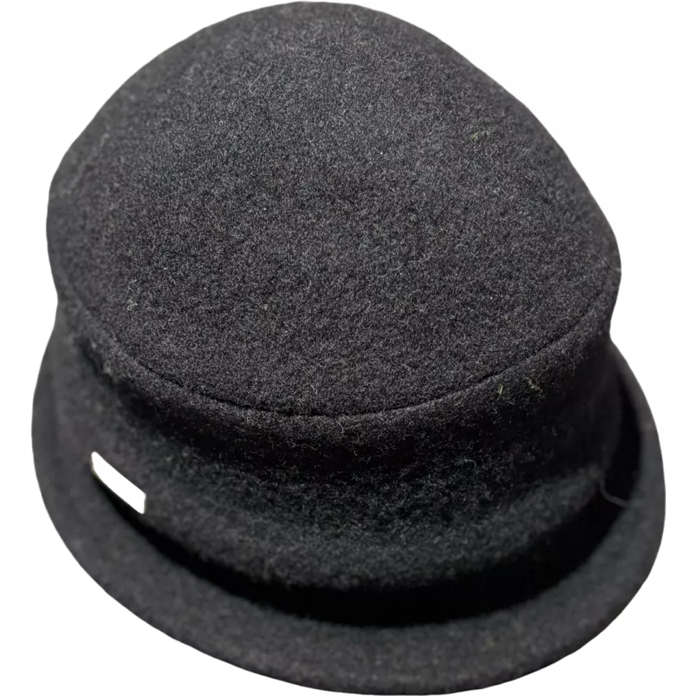 Cloche laine bouillie